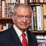 The Discreet Grandeur.